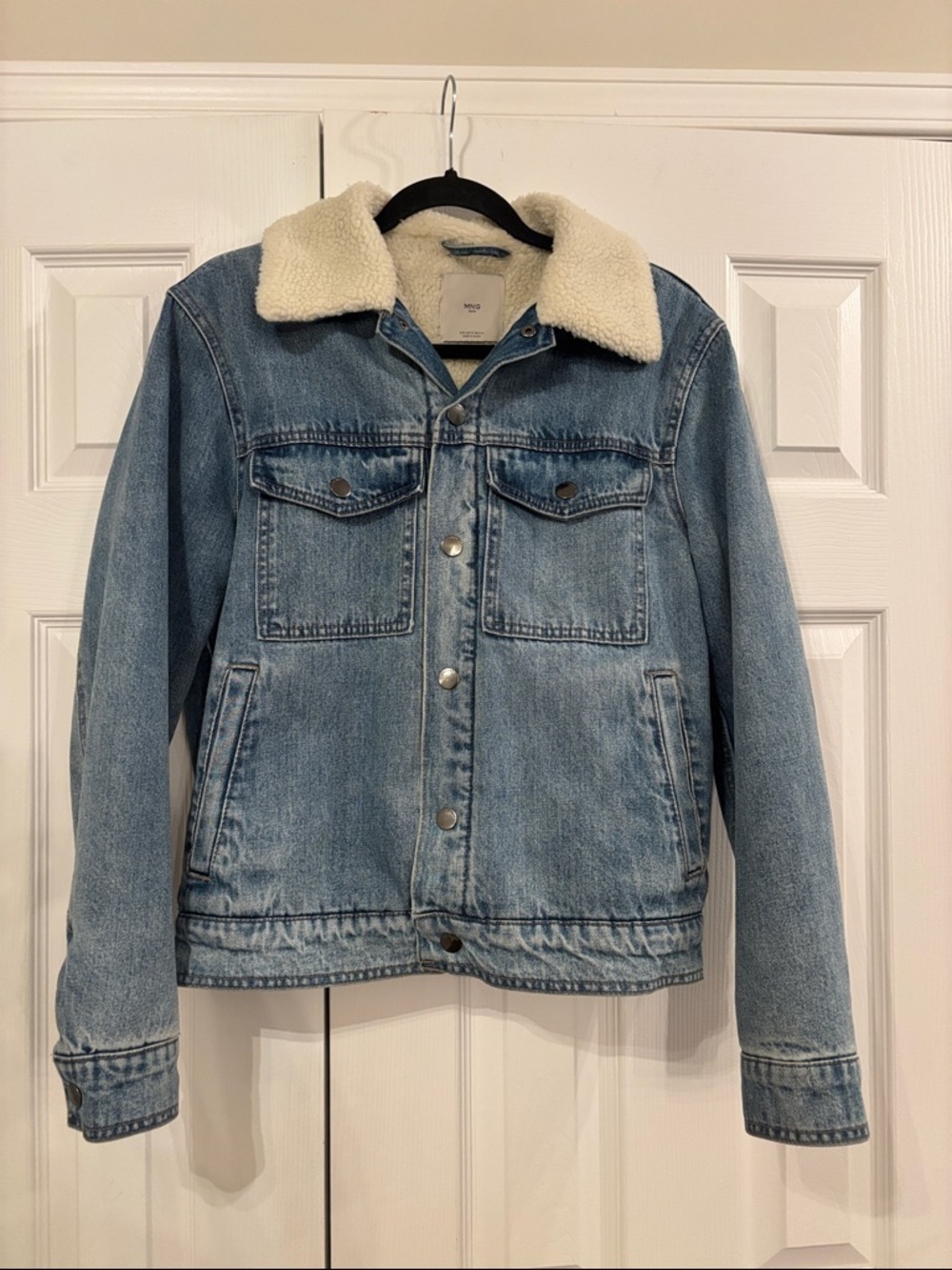 MNG | S | (Oversized) Faux Shearling-Lined Denim Jacket (125$ Retails) - Picture 6 of 7